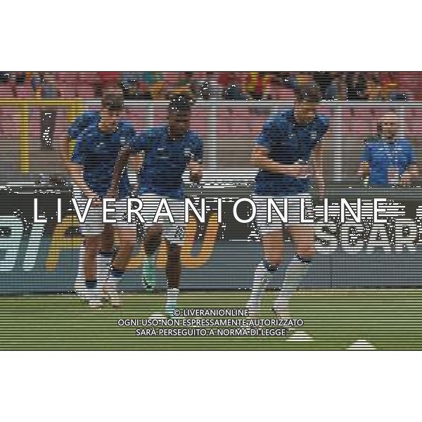 TVEM Players of Atalanta warms up during the Italian soccer Serie A match US Lecce vs Atalanta on May 18, 2024 at Via del Mare Stadium in Lecce, Italy. Photo Emmanuele Mastrodonato/agenzia Liverani / AGENZIA ALDO LIVERANI SAS