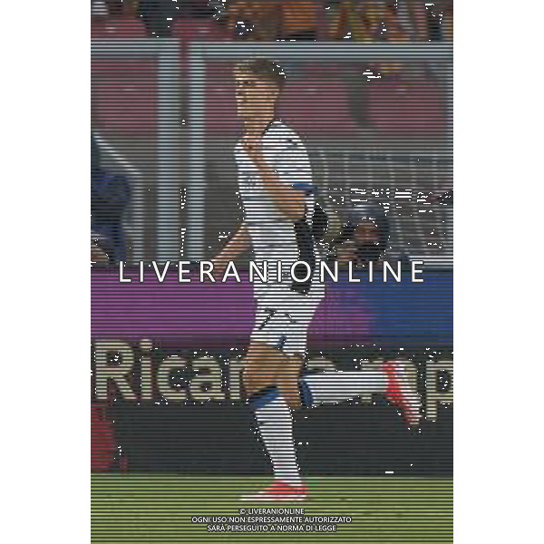 TVEM Charles De Ketelaere of Atalanta celebrates after scoring a goal during the Italian soccer Serie A match US Lecce vs Atalanta on May 18, 2024 at Via del Mare Stadium in Lecce, Italy. Photo Emmanuele Mastrodonato/agenzia Liverani / AGENZIA ALDO LIVERANI SAS