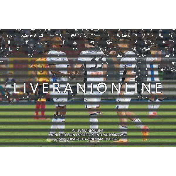 TVEM Isak Hien, Hans Hateboer and Rafael Toloi of Atalanta celebrates the victory during the Italian soccer Serie A match US Lecce vs Atalanta on May 18, 2024 at Via del Mare Stadium in Lecce, Italy. Photo Emmanuele Mastrodonato/agenzia Liverani / AGENZIA ALDO LIVERANI SAS
