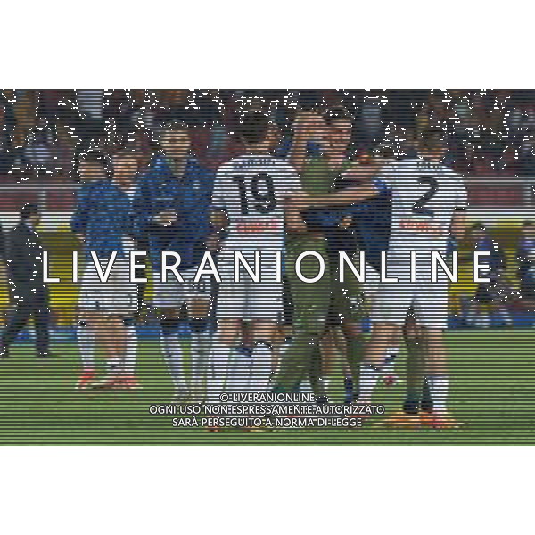TVEM Playersvof Atalanta celebrates the victory during the Italian soccer Serie A match US Lecce vs Atalanta on May 18, 2024 at Via del Mare Stadium in Lecce, Italy. Photo Emmanuele Mastrodonato/agenzia Liverani / AGENZIA ALDO LIVERANI SAS