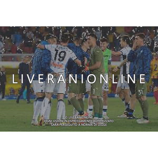 TVEM Playersvof Atalanta celebrates the victory during the Italian soccer Serie A match US Lecce vs Atalanta on May 18, 2024 at Via del Mare Stadium in Lecce, Italy. Photo Emmanuele Mastrodonato/agenzia Liverani / AGENZIA ALDO LIVERANI SAS