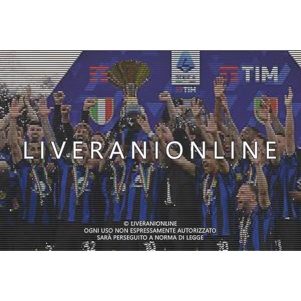 Inter vs Lazio nella foto premiazione Inter Milano 19-05-2024 Stadio Giuseppe Meazza - San Siro Campionato Serie A TIM - 37a giornata foto Roberto Garavaglia/Agenzia Aldo Liverani sas