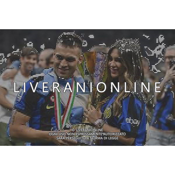 Inter vs Lazio nella foto Lautaro Martinez (Inter) con la moglie Agustina Gandolfo Milano 19-05-2024 Stadio Giuseppe Meazza - San Siro Campionato Serie A TIM - 37a giornata foto Roberto Garavaglia/Agenzia Aldo Liverani sas