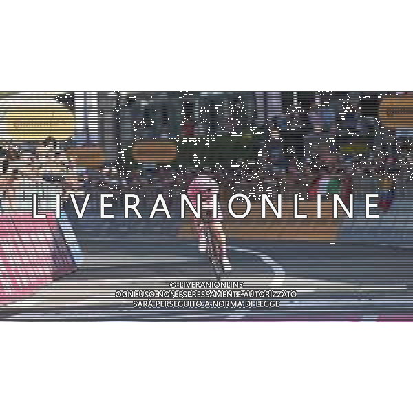 18-05-2024 Giro D\'italia; Tappa 14 Castiglione Delle Stiviere - Desenzano Del Garda; 2024, Uae Team Emirates; Pogacar, Tadej; Desenzano Del Garda; ©SIROTTI / AGENZIA ALDO LIVERANI SAS