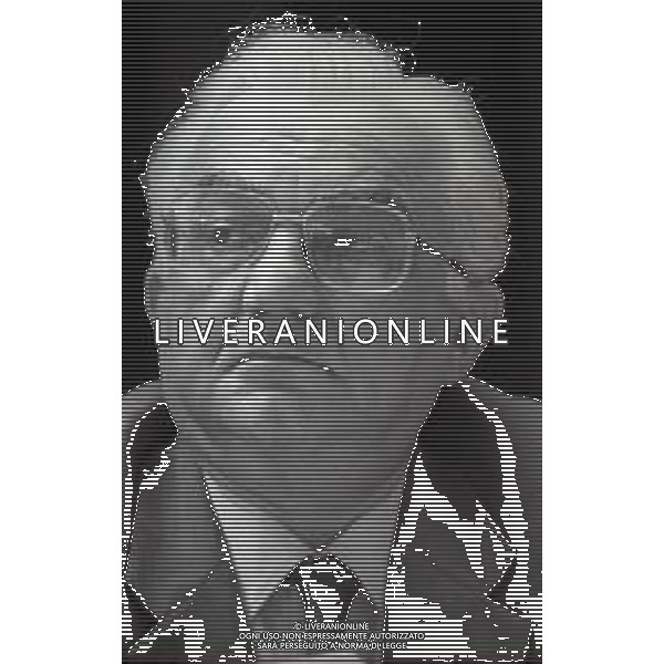 NEG-RETROSPETTIVA ANTONIO RUBERTI POLITICO NELLA FOTO ANTONIO RUBERTI A MILANO NELL\'ANNO 1989 AG ALDO LIVERANI SAS