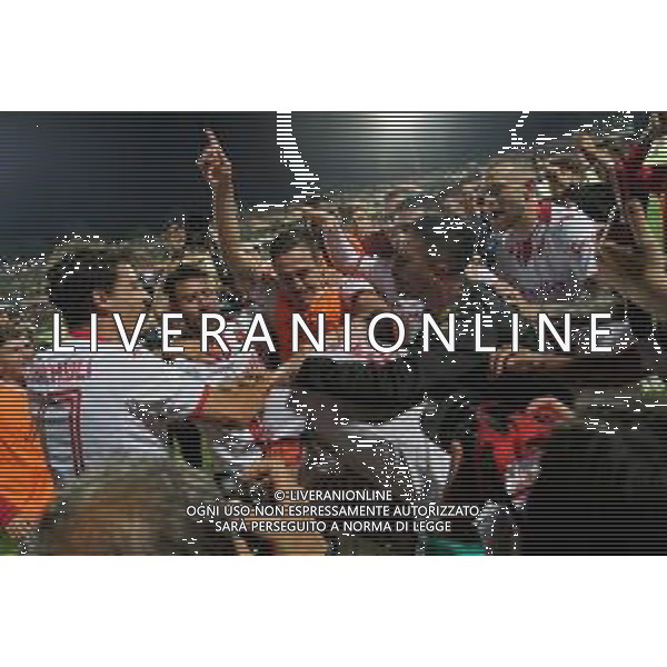 TVEM players of SSC Bari celebrates the victory during the Italian Serie BKT playout match between Ternana Calcio vs SSC Bari on 23 May 2024 at the Libero Liberati stadium in Bari, Italy. Photo by Emmanuele Mastrodonato/ag. Aldo Liverani s.a.s./ AGENZIA ALDO LIVERANI SAS