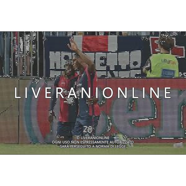 26-5-2024. Cagliari calcio-A.C.F. Fiorentina 38° giornata campionato calcio italiano Serie A 2023/2024, stadio Unipol Domus Cagliari. Foto Salvatore Moi/Agenzia Aldo Liverani s.as. Nella foto: Gol ed esultanza del Cagliari in casa contro Fiorentina. Segna: Kingstone Cagliari ©MOI SALVATORE / AGENZIA ALDO LIVERANI SAS