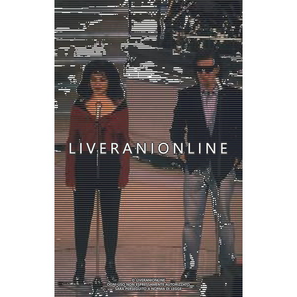 DIAP-RETROSPETTIVA ALEANDRO BALDI CANTANTE  NELLA FOTO ALEANDRO BALDI CON FRANCESCA ALOTTA AL FESTIVAL DI SANREMO NELL\'ANNO 1992 AG ALDO LIVERANI SAS 