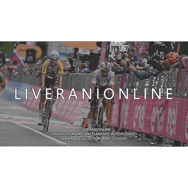 24-05-2024 Giro D\'italia; Tappa 19 Mortegliano - Sappada; 2024, Ineos Grenadiers; 2024, Jayco Alula; Narvaez, Jhonnatan; Plapp, Lucas; Sappada; ©SIROTTI / AGENZIA ALDO LIVERANI