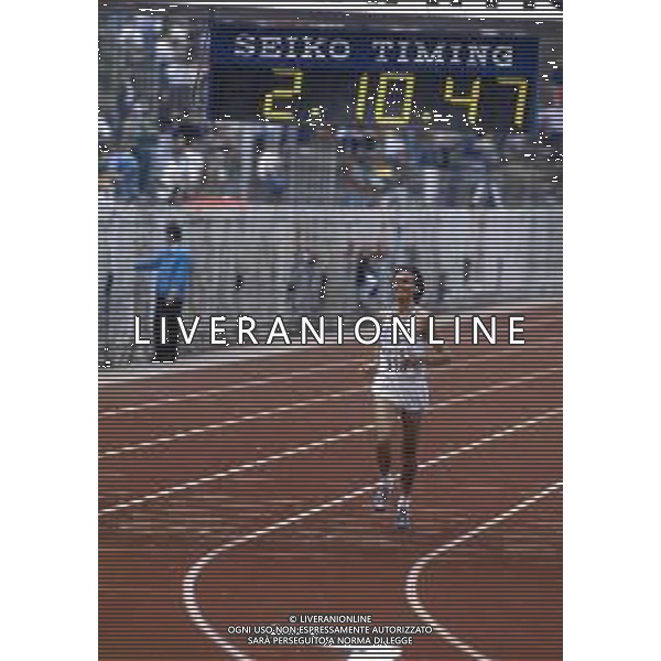 DIAP-RETROSPETTIVA GIOVANNI POLI MARATONETA NELLA FOTO GIOVANNI POLI NELL\'ANNO 1987 ALLA MARATONA DI MILANO AG ALDO LIVERANI SAS