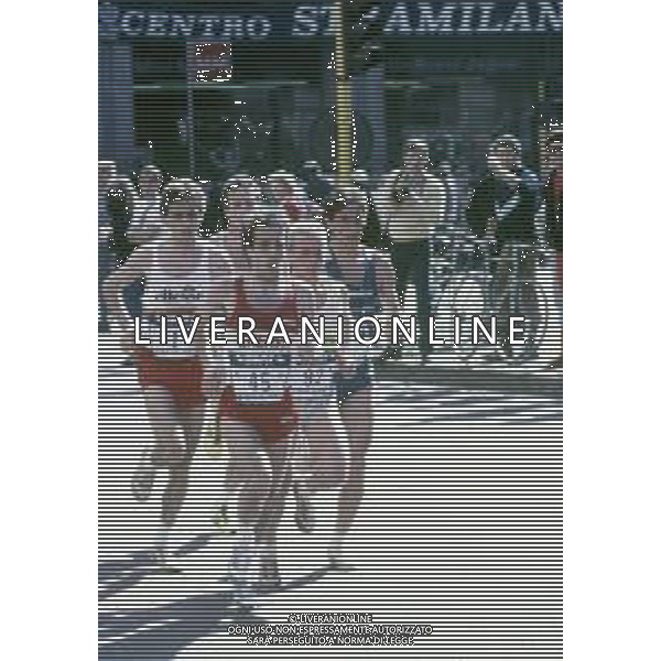 DIAP-RETROSPETTIVA GIOVANNI POLI MARATONETA NELLA FOTO GIOVANNI POLI NELL\'ANNO 1987 ALLA STRAMILANO AG ALDO LIVERANI SAS