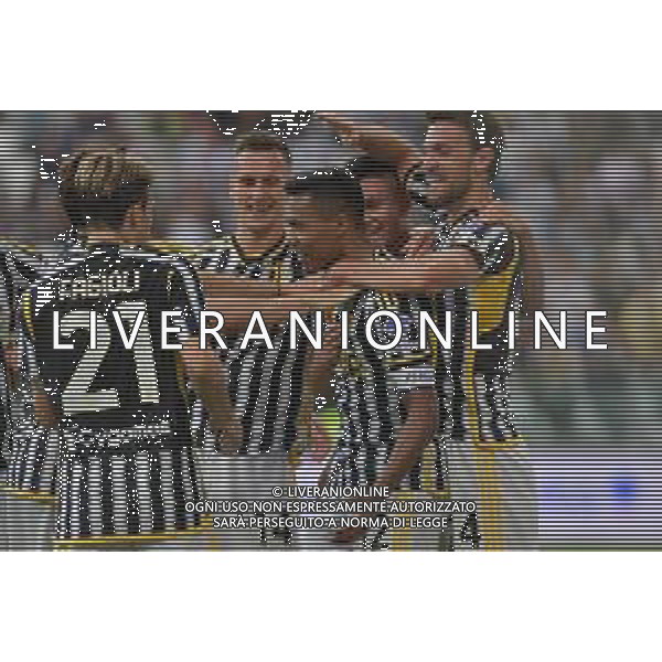 TVMV-Torino 25.05.2024 Allianz Stadium ©Manuela Viganti/Agenzia Aldo Liverani Juventus vs Monza Campionato Calcio Serie A TIM 2023/2024 38a giornata Nella foto: esultanza juventus dopo il gol di alex sandro ©Viganti / AGENZIA ALDO LIVERANI SAS