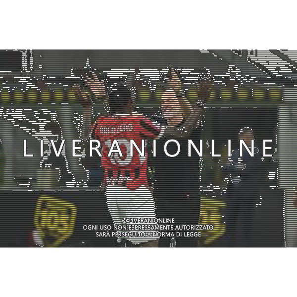 Milan vs Salernitana nella foto Rafael Leao (Milan) e Stefano Pioli allenatore Milan esultano dopo il gol dell\'1 a 0 Milano 25-05-2024 Stadio Giuseppe Meazza - San Siro Campionato Serie A TIM - 38a giornata foto Roberto Garavaglia/Agenzia Aldo Liverani sas/ AGENZIA ALDO LIVERANI SAS