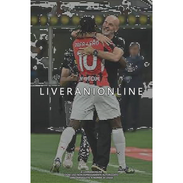 Milan vs Salernitana nella foto Rafael Leao (Milan) e Stefano Pioli allenatore Milan esultano dopo il gol dell\'1 a 0 Milano 25-05-2024 Stadio Giuseppe Meazza - San Siro Campionato Serie A TIM - 38a giornata foto Roberto Garavaglia/Agenzia Aldo Liverani sas/ AGENZIA ALDO LIVERANI SAS