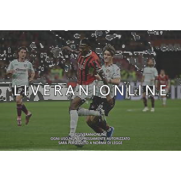 Milan vs Salernitana nella foto Rafael Leao (Milan) e Alessandro Zanoli (Salernitana) Milano 25-05-2024 Stadio Giuseppe Meazza - San Siro Campionato Serie A TIM - 38a giornata foto Roberto Garavaglia/Agenzia Aldo Liverani sas/ AGENZIA ALDO LIVERANI SAS