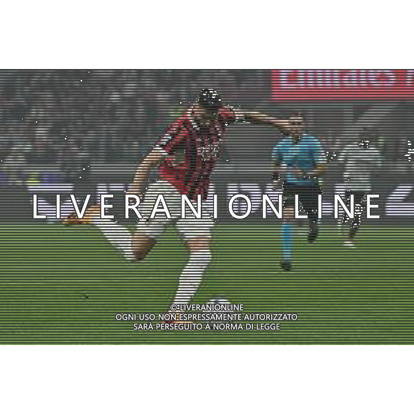 Milan vs Salernitana nella foto Olivier Giroud (Milan) occasione da gol Milano 25-05-2024 Stadio Giuseppe Meazza - San Siro Campionato Serie A TIM - 38a giornata foto Roberto Garavaglia/Agenzia Aldo Liverani sas/ AGENZIA ALDO LIVERANI SAS