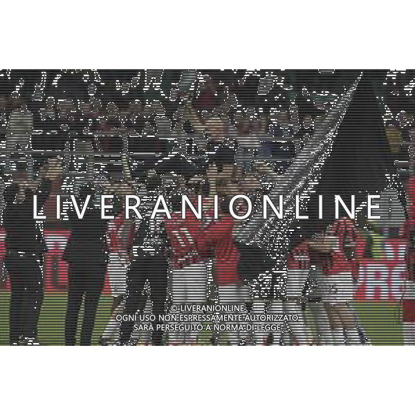 stefano pioli portato in trionfo dai suoi giocatori a fine gara -MILAN vs SALERNITANA 38a giornata Campionato Calcio Serie A TIM 25.05.2024 ©PAOLO GIAMPIETRI / AGENZIA ALDO LIVERANI SAS