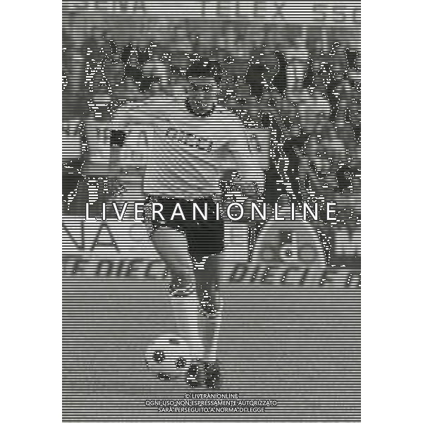 ST-RETROSPETTIVA AGATINO CUTTONE CALCIATORE NELLA FOTO AGATINO CUTTONE CON LA MAGLIA DEL CESENA CALCIO AG ALDO LIVERANI SAS
