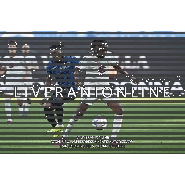 TVRG Atalanta vs Torino nella foto Ademola Lookman (Atalanta) e Adrien Fidele Tameze (Torino) Bergamo 26-05-2024 Gewiss Stadium Campionato Serie A TIM - 38a giornata foto Roberto Garavaglia/Agenzia Aldo Liverani sas/AGENZIA ALDO LIVERANI SAS