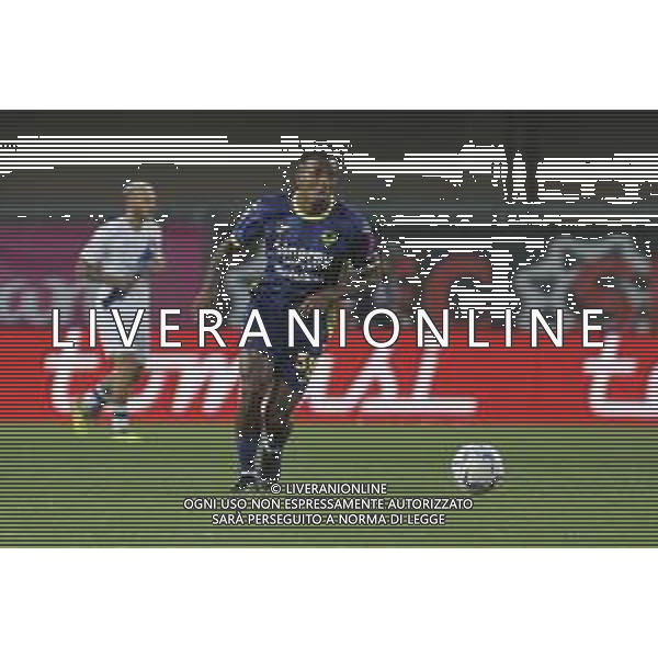 Jackosn Tchatchousa of Hellas Verona FC play the ball during Hellas Verona FC vs Internazionale FC, 38° Serie A Tim 2023-24 game at Marcantonio Bentegodi Stadium in Verona (VR), Italy, on May 26, 2024. (Photo by Davide Casentini) / AGENZIA ALDO LIVERANI SAS