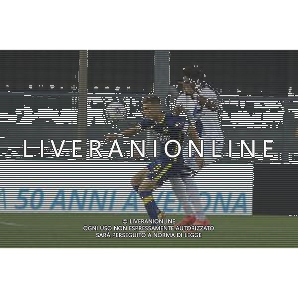 Darko Lazovic of Hellas Verona FC battle for the ball with Yann Bisseck of Inter FC during Hellas Verona FC vs Internazionale FC, 38° Serie A Tim 2023-24 game at Marcantonio Bentegodi Stadium in Verona (VR), Italy, on May 26, 2024. (Photo by Davide Casentini) / AGENZIA ALDO LIVERANI SAS