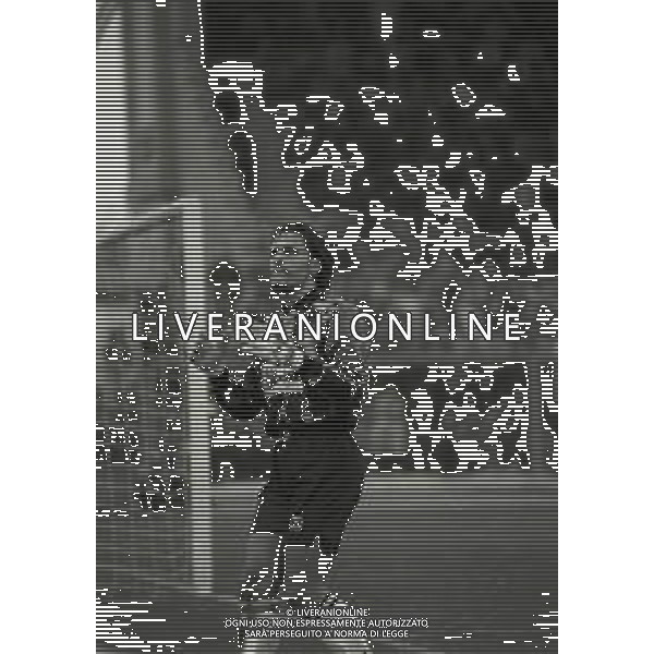 NEG-RETROSPETTIVA GRAZIANO BATTISTINI CALCIATORE NELLA FOTO GRAZIANO BATTISTINI CON LA MAGLIA DELL\'UDINESE CALCIO NELL\'ANNO 1996-1997 AG ALDO LIVERANI SAS