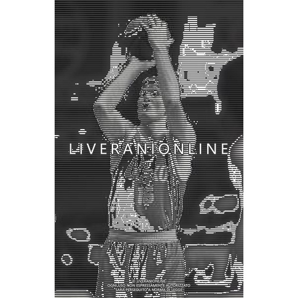 NEG-RETROSPETTIVA RUSS SCHOENE BASKET NELLA FOTO RUSS SCHOENE CON LA MAGLIA GLAXO VERONA ANNO 1991-1992 AG ALDO LIVERANI SAS 