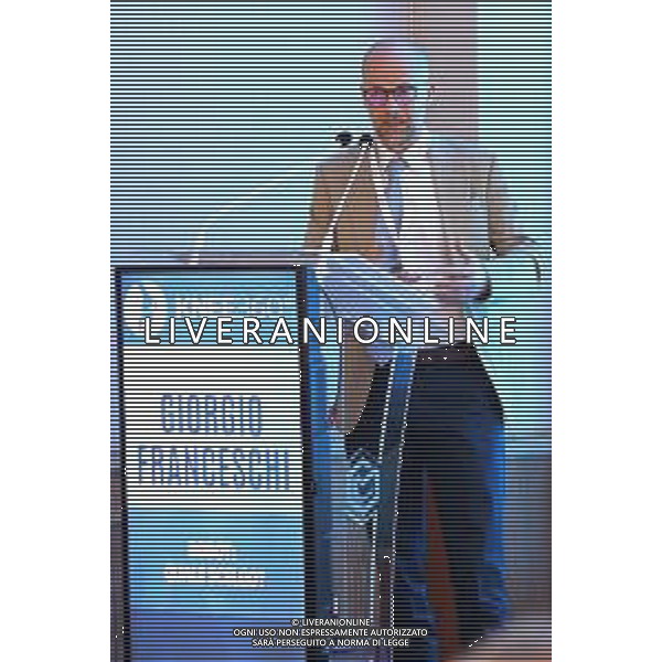 24/25 Maggio 2024-Centro Congressi Fortezza Santa Trada- Santa Trada di Cannitello-Villa San Giovanni-Reggio Calabria-Italia- KNEE 360¬∞ STATE OF ART IN SPORT MEDICINE AND PRIMARY KNEE REPLACEMENT-Presidenti del Congresso: Dott. Giuseppe Calafiore e Dott. Roberto Simonetta IN FOTO: DOTT GIORGIO FRANCESCHI-OPERARE COL ROBOT -Congresso internazionale sulle nuove frontiere della chirurgia e della riabilitazione del ginocchio. ©PASQUALE GARREFFA / AGENZIA ALDO LIVERANI SAS