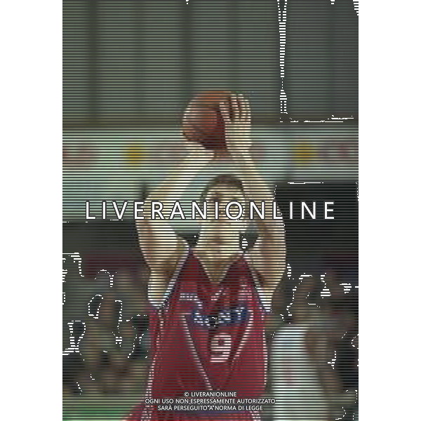 NEG-03-01-1999 REGGIO EMILIA CAMPIONATO DI BASKET SERIE A 1 ZUCCHETTI SOFTWARE REGGIO EMILIA-SONY MILANO NELLA FOTO ANDREA MICHELORI AG ALDO LIVERANI SAS