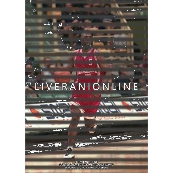 NEG-1999 OLIMPIAKOS PIREO BASKET NELLA FOTO RESPERT SHAWN AG ALDO LIVERANI SAS