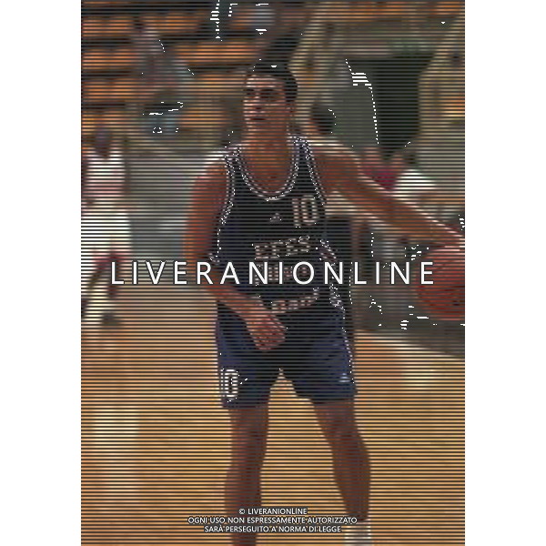 NEG-1999 EFES PILSEN ISTANBUL BASKET NELLA FOTO KUTLUAY IBRAHIM AG ALDO LIVERANI SAS