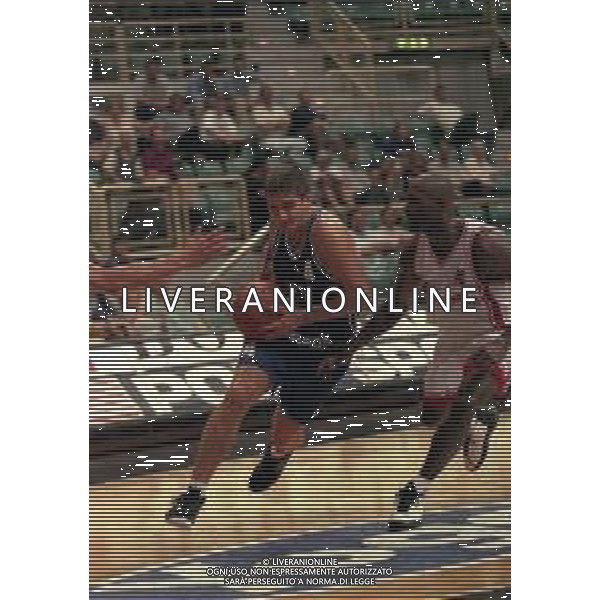 NEG-1999 EFES PILSEN ISTANBUL BASKET NELLA FOTO MULAOMEROVIC DAMIR AG ALDO LIVERANI SAS