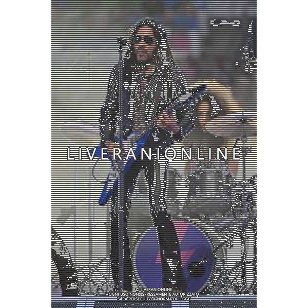 TVRG Borussia Dortmund vs Real Madrid nella foto Lenny Kravitz si esibisce prima dell’inizio della finale Londra (ENG) Wembley Stadium Finale UEFA Champions League foto Roberto Garavaglia/Agenzia Aldo Liverani sas/AGENZIA ALDO LIVERANI SAS