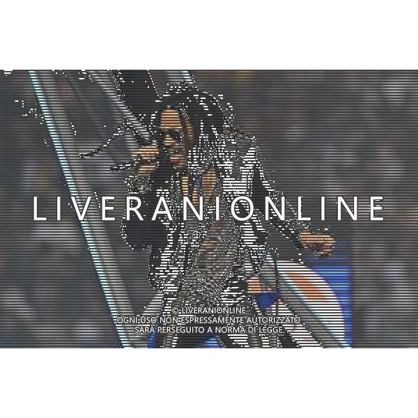 TVRG Borussia Dortmund vs Real Madrid nella foto Lenny Kravitz si esibisce prima dell’inizio della finale Londra (ENG) Wembley Stadium Finale UEFA Champions League foto Roberto Garavaglia/Agenzia Aldo Liverani sas/AGENZIA ALDO LIVERANI SAS