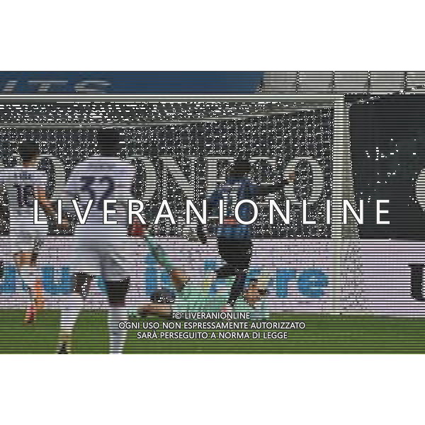 TVRG Atalanta vs Fiorentina nella foto Ademola Lookman (Atalanta) segna il gol dell\'1 a 1 Bergamo 02-06-2024 Gewiss Stadium Campionato Serie A TIM - recupero della 29a giornata foto Roberto Garavaglia/Agenzia Aldo Liverani sas / AGENZIA ALDO LIVERANI SAS