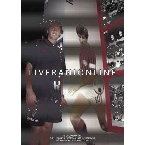 NEG-26-07-1999 MILANO PALAZZO DELLA PERMANENTE MOSTRA SUI 100 ANNI AC MILAN CALCIO NELLA FOTO PAOLO MALDINI AG ALDO LIVERANI SAS