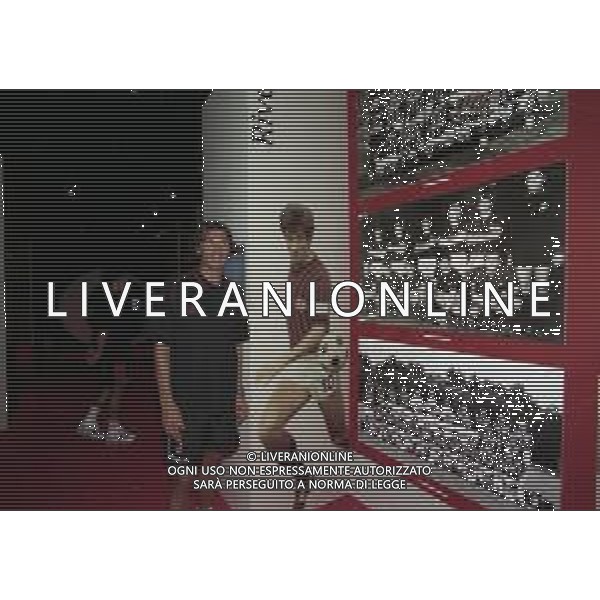 NEG-26-07-1999 MILANO PALAZZO DELLA PERMANENTE MOSTRA SUI 100 ANNI AC MILAN CALCIO NELLA FOTO PAOLO MALDINI AG ALDO LIVERANI SAS