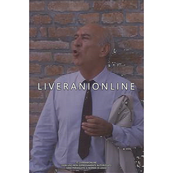 DIAP-RETROSPETTIVA GIULIANO MONTALDO REGISTA NELLA FOTO GIULIANO MONTALDO A VENEZIA NELL\'ANNO 1987 AG ALDO LIVERANI SAS 