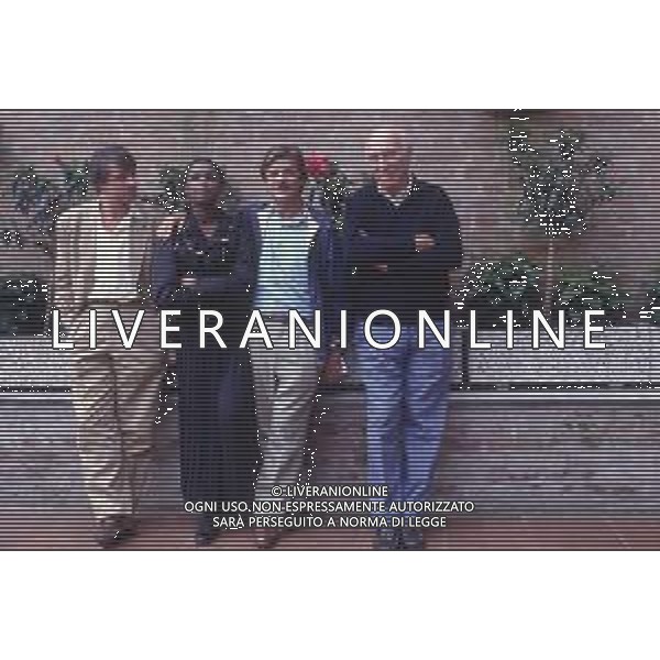 DIAP-RETROSPETTIVA GIULIANO MONTALDO REGISTA NELLA FOTO GIULIANO MONTALDO CON RICKY TOGNAZZI- -GIANCARLO GIANNINI E P. FLORA PRAXO A VENEZIA NELL\'ANNO 1989 FOTO DAVIDE MANDRINI-AG ALDO LIVERANI SAS 