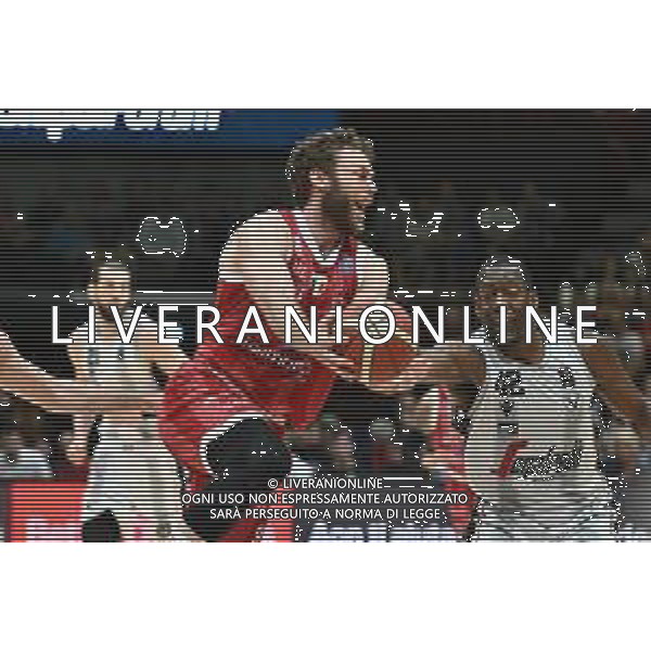 TVRG Olimpia Milano vs Virtus Bologna nella foto Nicolo\' Melli (Olimpia Milano) e sulla DX Bryant Dunston (Virtus Bologna) EA7 Emporio Armani Milano vs Virtus Segafredo Bologna Assago (MI) 11-06-2024 Mediolanum Forum Playoff Campionato Serie A UnipolSai Gara 3 finale scudetto foto Roberto Garavaglia/Agenzia Aldo Liverani sas/AGENZIA ALDO LIVERANI SAS