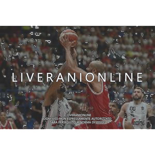 TVRG Olimpia Milano vs Virtus Bologna nella foto Jordan Mickey (Virtus Bologna) e Shavon Shields (Olimpia Milano) EA7 Emporio Armani Milano vs Virtus Segafredo Bologna Assago (MI) 11-06-2024 Mediolanum Forum Playoff Campionato Serie A UnipolSai Gara 3 finale scudetto foto Roberto Garavaglia/Agenzia Aldo Liverani sas/AGENZIA ALDO LIVERANI SAS