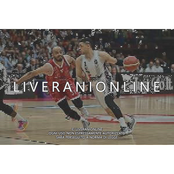 TVRG Olimpia Milano vs Virtus Bologna nella foto Shavon Shields (Olimpia Milano) e Gabriel Lundberg (Virtus Bologna) EA7 Emporio Armani Milano vs Virtus Segafredo Bologna Assago (MI) 11-06-2024 Mediolanum Forum Playoff Campionato Serie A UnipolSai Gara 3 finale scudetto foto Roberto Garavaglia/Agenzia Aldo Liverani sas/AGENZIA ALDO LIVERANI SAS