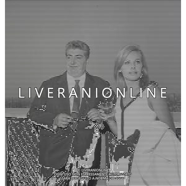 NEG-RETROSPETTIVA GABRIELLA FARINON ATTRICE NELLA FOTO GABRIELLA FARINON CON GINO BRAMIERI A MILANO TERRAZZA MARTINI NELL\'ANNO 1964 AG ALDO LIVERANI SAS