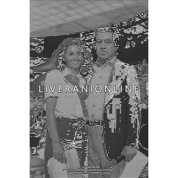 NEG-RETROSPETTIVA GABRIELLA FARINONN ATTRICE NELLA FOTO GABRIELLA FARINON CON CORRADO MANTONI A SAINT VINCENT NELL\'ANNO 1975 AG ALDO LIVERANI SAS 