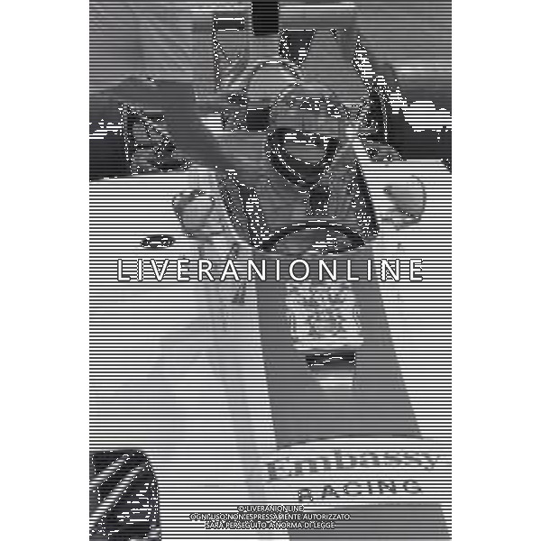 NEG-RETROSPETTIVA GRAHAM HILL PILOTA NELLA FOTO GRAHAM HILL A MONZA NELL\'ANNO 1975 AG ALDO LIVERANI SAS