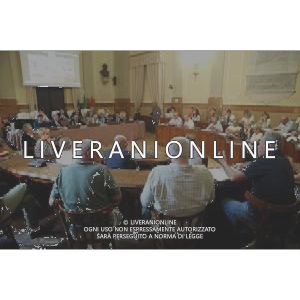 IMOLA 12 06 2024 CONSIGLIO COMUNALE Quadruplicamento Ferrovia Bologna-Castel Bolognese DIBATTITO PUBBLICO NUOVE LINEE FERROVIARIE PRESENTI ING E ARCH.DEL RFI SINDACI E I CITTADINI NELLA FOTO ANDREA MARTIGNANI RAPRESENTANTE DEI CITTADINI IN FONDO SINDACO DI IMOLA MARCO PANIERI ANDREA PILLON SINDACO CASTEL SAN PIETRO ELISABETTA MARCHETTI SINDACO DI DOZZA LUCA ALBERTAZZI E ING DEL RFI ©SANNA/AGENZIA ALDO LIVERANI SAS