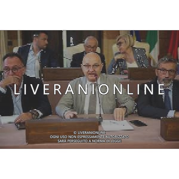 IMOLA 12 06 2024 CONSIGLIO COMUNALE Quadruplicamento Ferrovia Bologna-Castel Bolognese DIBATTITO PUBBLICO NUOVE LINEE FERROVIARIE PRESENTI ING E ARCH.DEL RFI SINDACI E I CITTADINI NELLA FOTO ANDREA PILLON RESPONSABILE DEL DIBATTITO PUBBLICO ©SANNA/AGENZIA ALDO LIVERANI SAS