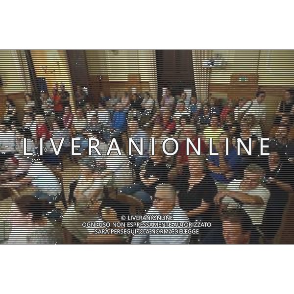 IMOLA 12 06 2024 CONSIGLIO COMUNALE Quadruplicamento Ferrovia Bologna-Castel Bolognese DIBATTITO PUBBLICO NUOVE LINEE FERROVIARIE PRESENTI ING E ARCH.DEL RFI SINDACI E I CITTADINI NELLA FOTO CITTADINI PRESENTI ©SANNA/AGENZIA ALDO LIVERANI SAS