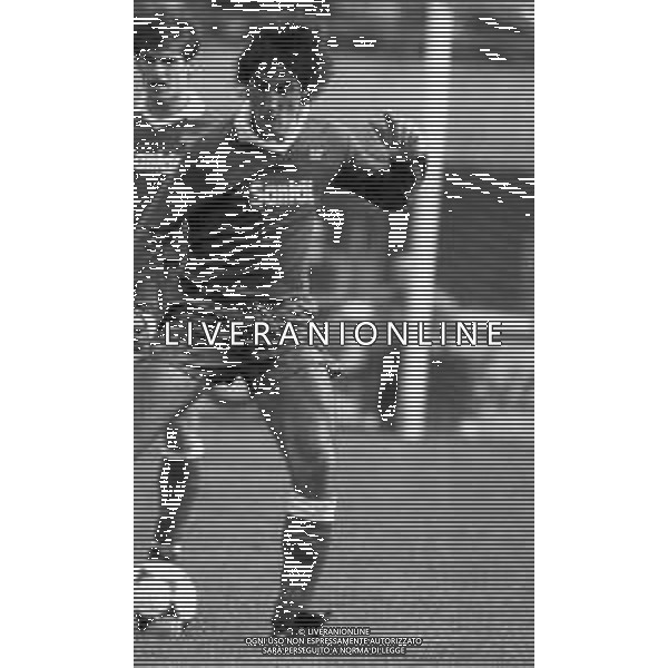Neg- RETROSPETTIVA FERNANDO DE NAPOLI CALCIATORE NELLA FOTO FERNANDO DE NAPOLI CON LA MAGLIA DELL\'AVELLINO CALCIO AG ALDO LIVERANI SAS