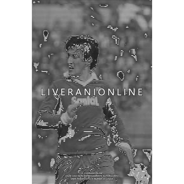 Neg- RETROSPETTIVA FERNANDO DE NAPOLI CALCIATORE NELLA FOTO FERNANDO DE NAPOLI CON LA MAGLIA DELL\'AVELLINO CALCIO AG ALDO LIVERANI SAS